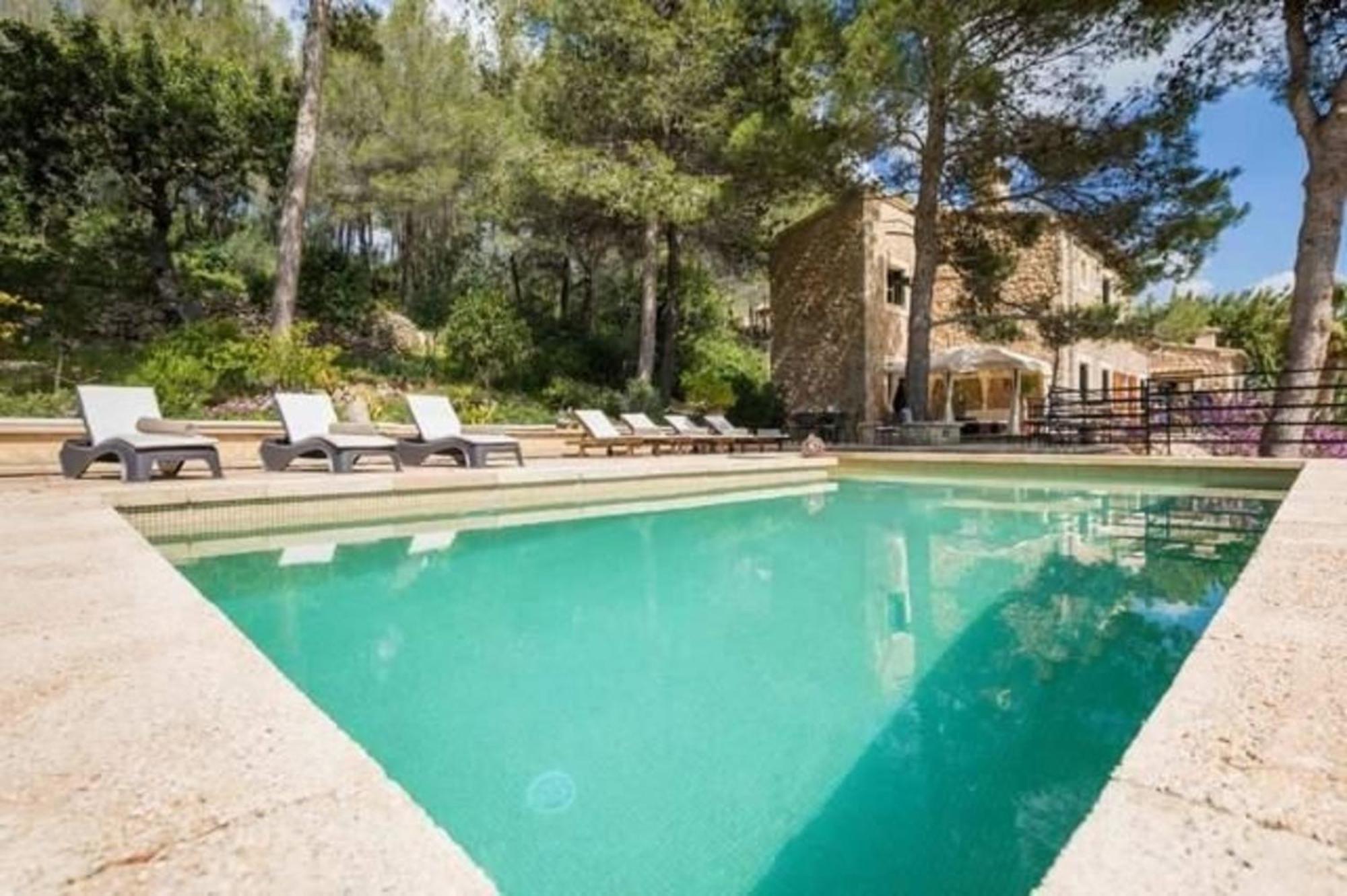 Ferienhaus Komfortables In Alar Mit Grossem Garten