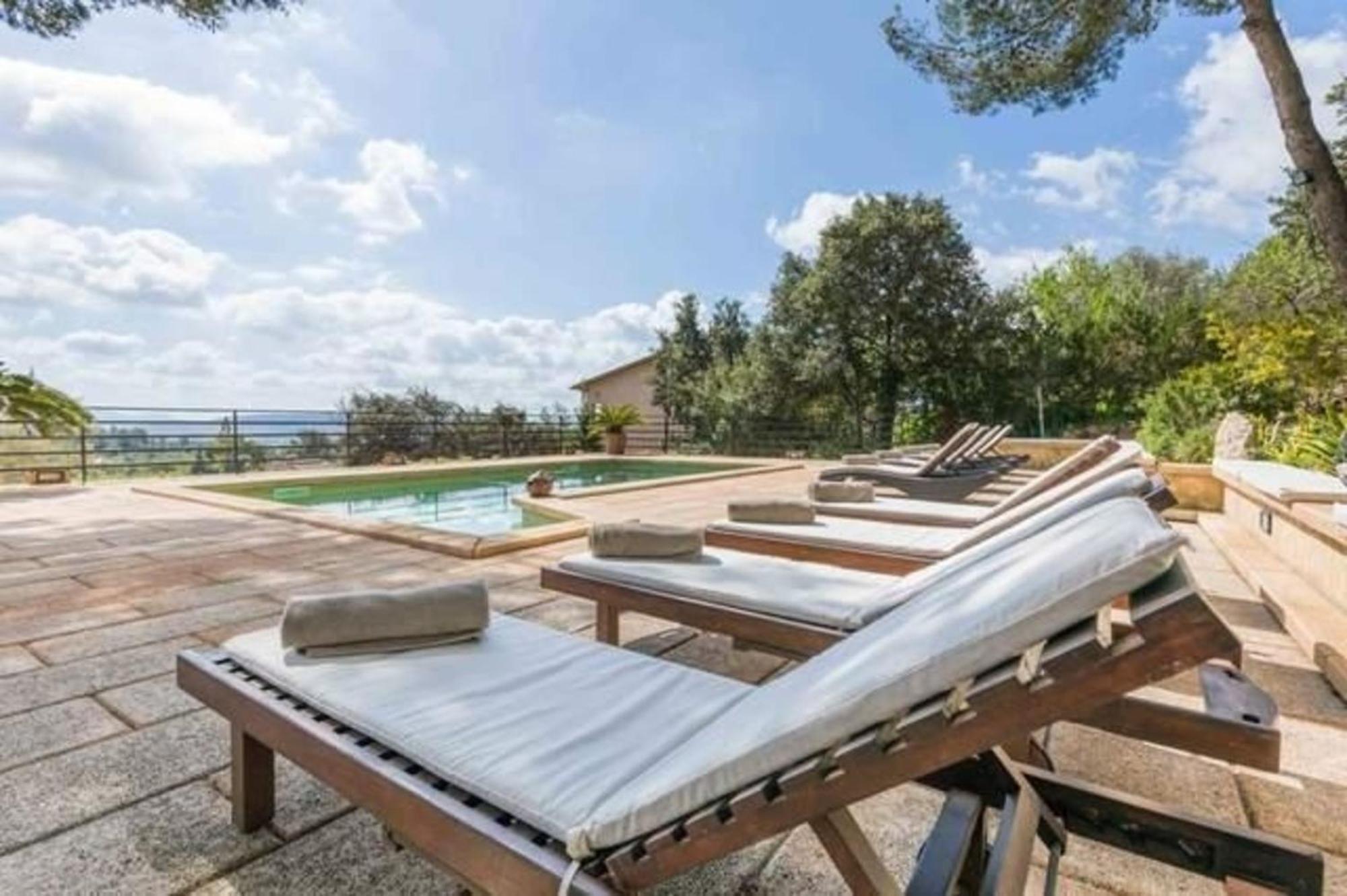 Ferienhaus Komfortables In Alar Mit Grossem Garten